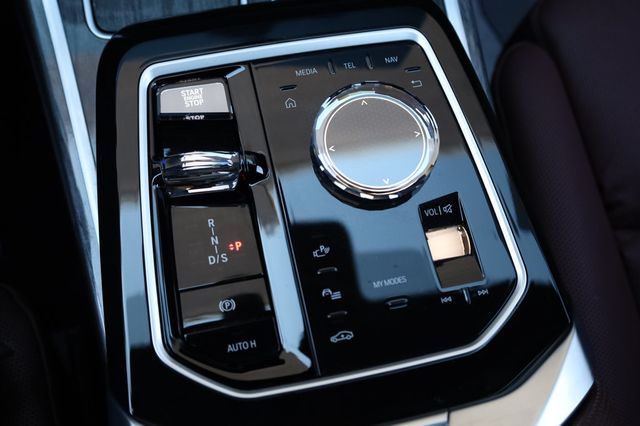 2024 BMW 7 Series 760i xDrive - 22969108 - 39