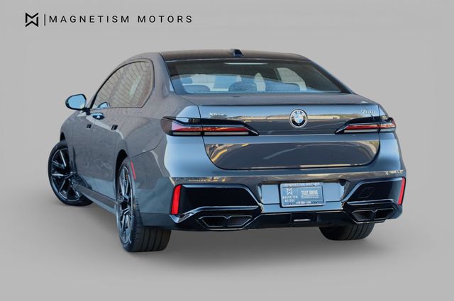 2024 BMW 7 Series 760i xDrive - 22969108 - 6