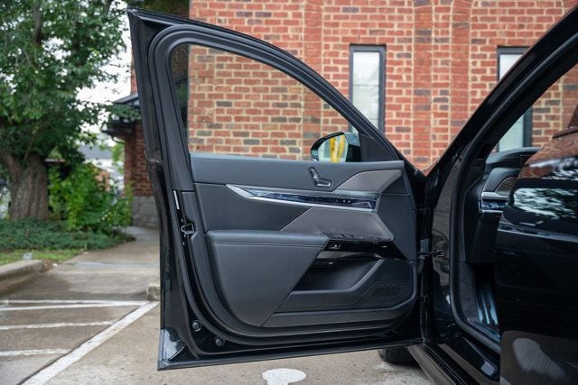2024 BMW 7 Series LocalTrade/MSRP$111145/BMWTheaterScreen/M-SportProPkg/NAV - 22995279 - 15