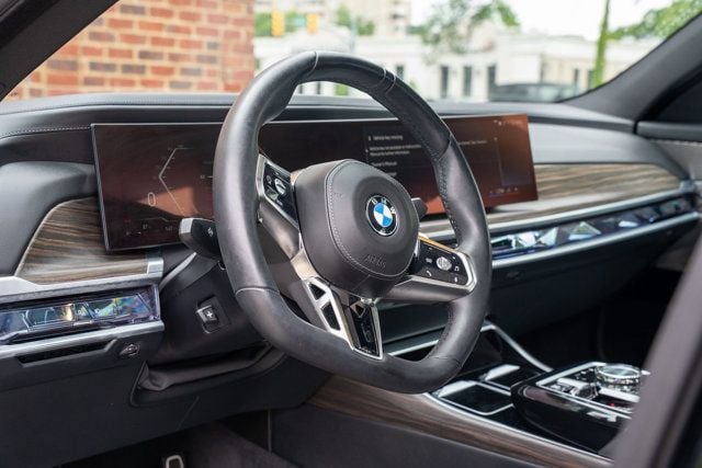 2024 BMW 7 Series LocalTrade/MSRP$111145/BMWTheaterScreen/M-SportProPkg/NAV - 22995279 - 18