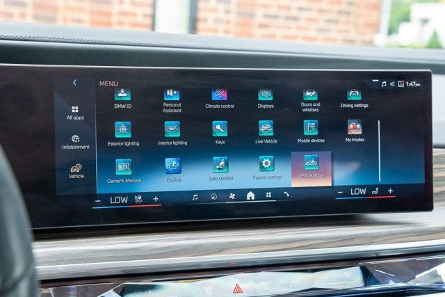 2024 BMW 7 Series LocalTrade/MSRP$111145/BMWTheaterScreen/M-SportProPkg/NAV - 22995279 - 24