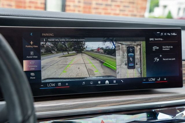 2024 BMW 7 Series LocalTrade/MSRP$111145/BMWTheaterScreen/M-SportProPkg/NAV - 22995279 - 26