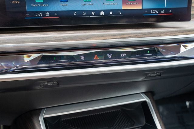 2024 BMW 7 Series LocalTrade/MSRP$111145/BMWTheaterScreen/M-SportProPkg/NAV - 22995279 - 27