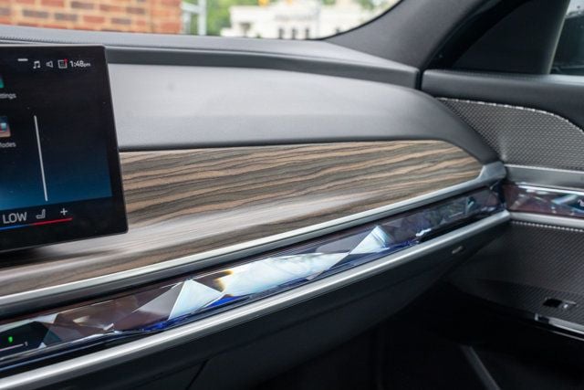 2024 BMW 7 Series LocalTrade/MSRP$111145/BMWTheaterScreen/M-SportProPkg/NAV - 22995279 - 41
