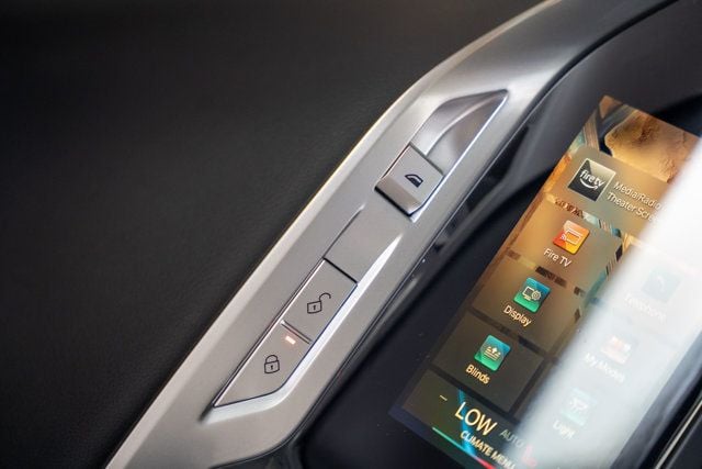 2024 BMW 7 Series LocalTrade/MSRP$111145/BMWTheaterScreen/M-SportProPkg/NAV - 22995279 - 45