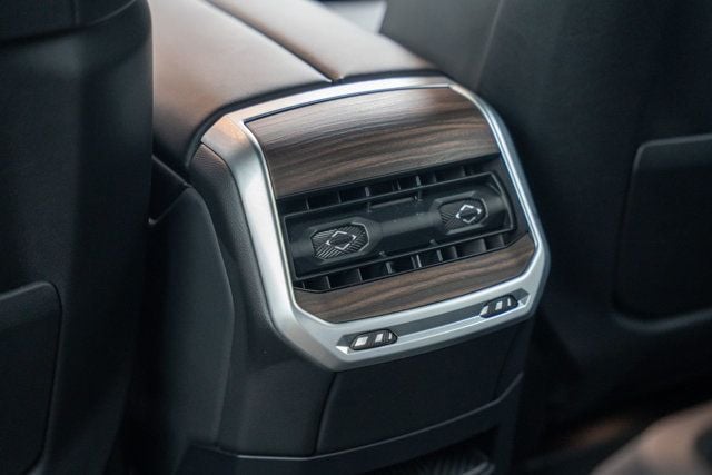 2024 BMW 7 Series LocalTrade/MSRP$111145/BMWTheaterScreen/M-SportProPkg/NAV - 22995279 - 49