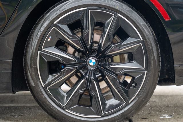 2024 BMW 7 Series LocalTrade/MSRP$111145/BMWTheaterScreen/M-SportProPkg/NAV - 22995279 - 57