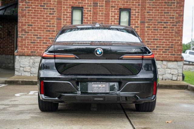 2024 BMW 7 Series LocalTrade/MSRP$111145/BMWTheaterScreen/M-SportProPkg/NAV - 22995279 - 5
