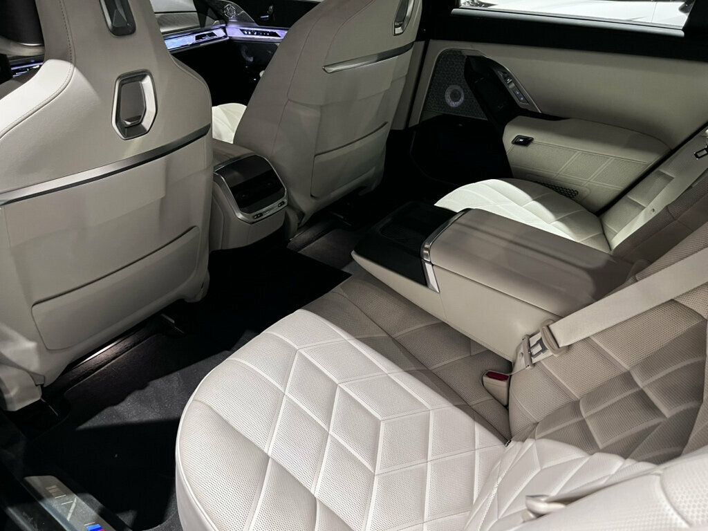 2024 BMW 7 Series MSportPkgPro/DriveAssistProfPkg/PremiumPkg2/Bowers&Wilkins - 23080618 - 13