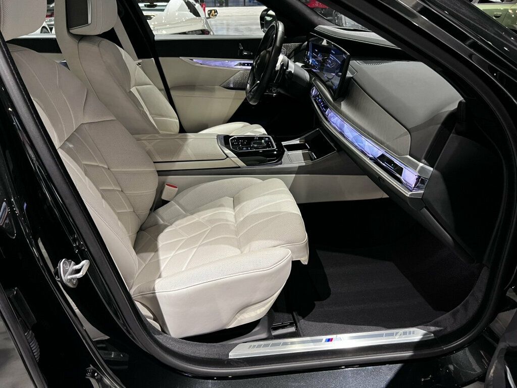 2024 BMW 7 Series MSportPkgPro/DriveAssistProfPkg/PremiumPkg2/Bowers&Wilkins - 23080618 - 22