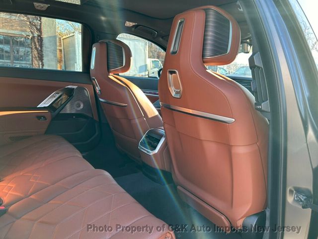 2024 BMW 7 Series REAR EXECUTIVE LOUNGE,BOWERS&WILKINS,EXECUTIVE PKG,147,795 MSRP - 22953041 - 36