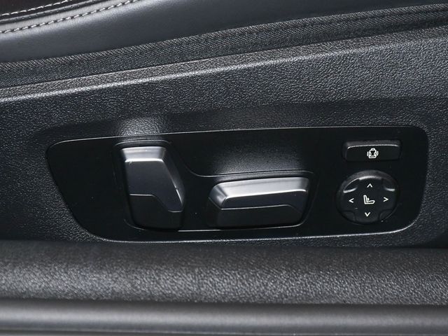 2024 BMW 8 Series M850i xDrive - 22936002 - 75