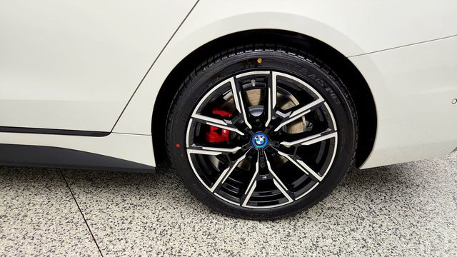 2024 BMW i4 M50 Gran Coupe w/ Premium & Parking Assistance Pkgs - 23085553 - 8