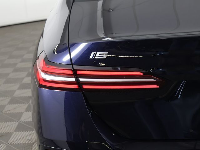 2024 BMW i5 M60 - 22953645 - 18