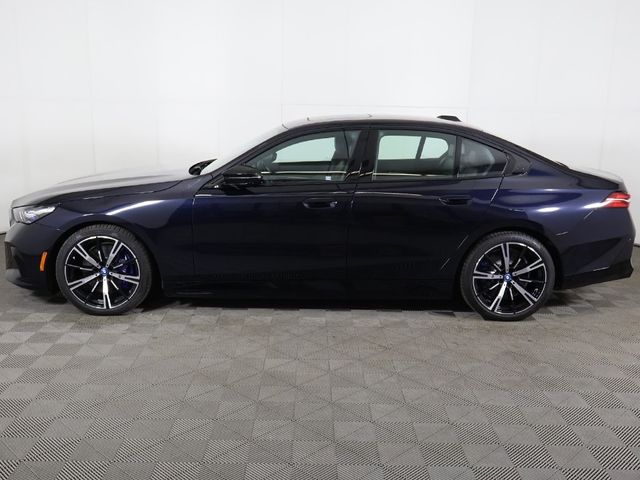 2024 BMW i5 M60 - 22953645 - 20