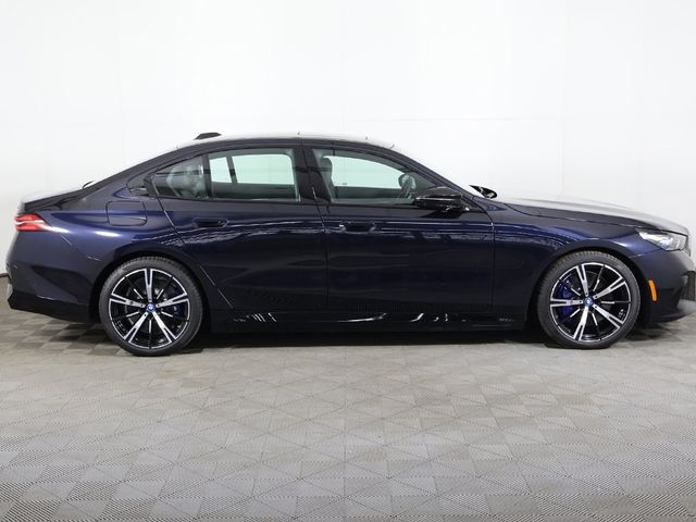 2024 BMW i5 M60 - 22953645 - 21