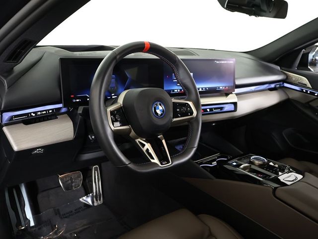 2024 BMW i5 M60 - 22953645 - 31