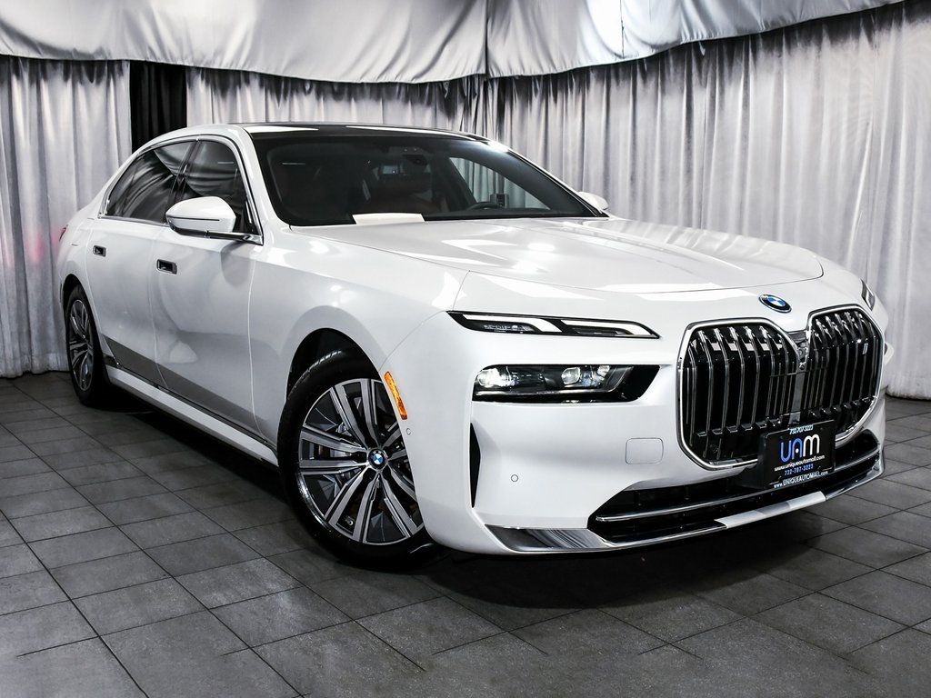 2024 Bmw i7 eDrive50 photo 3