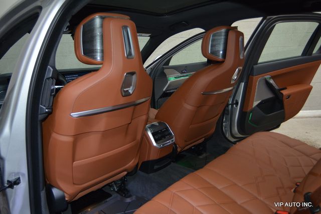 2024 BMW i7 eDrive50 - 22961898 - 19