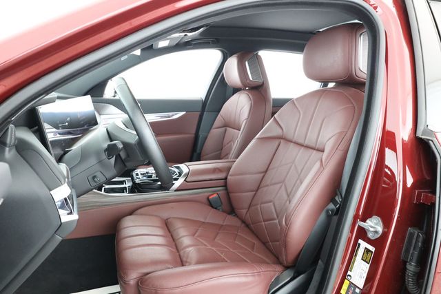 2024 BMW i7 eDrive50 Sedan (516 hp) - 22854570 - 20