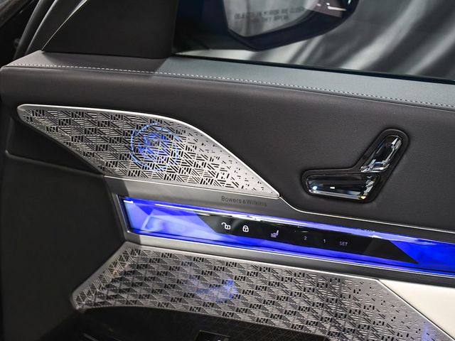 2024 BMW i7 M70 - 23025188 - 22