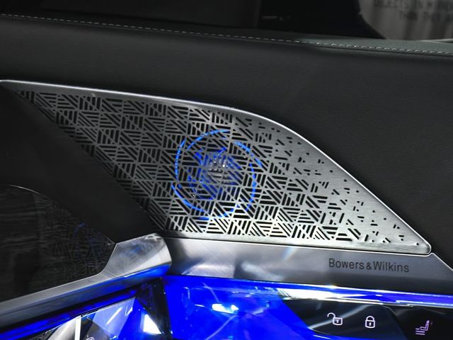 2024 BMW i7 M70 - 23025188 - 40