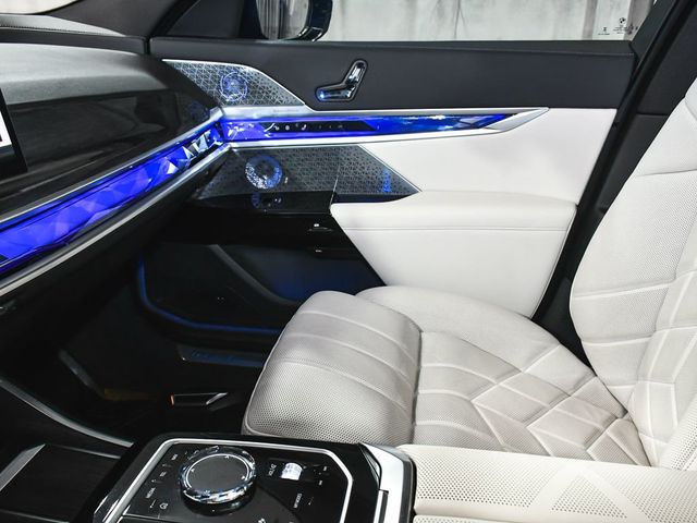 2024 BMW i7 M70 - 23025188 - 52