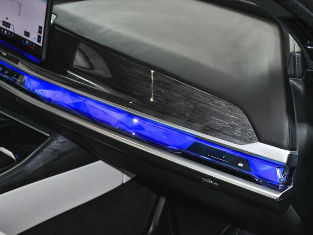 2024 BMW i7 M70 - 23025188 - 66
