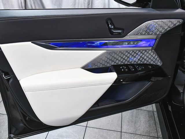 2024 BMW i7 M70 - 23025188 - 8