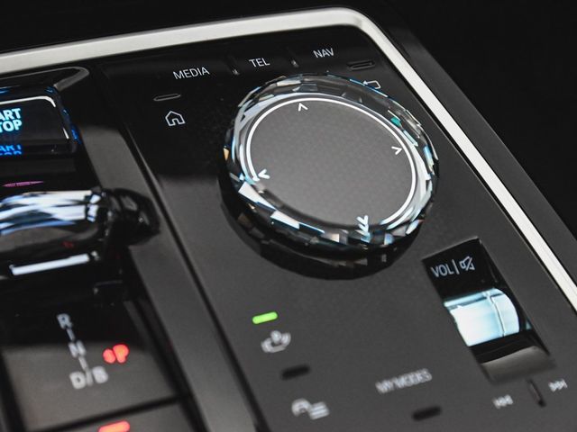 2024 BMW i7 M70 - 22944502 - 28