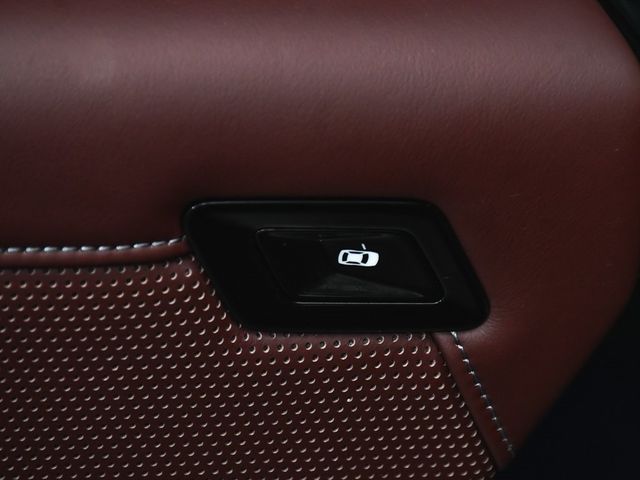 2024 BMW i7 xDrive60 - 22867319 - 19