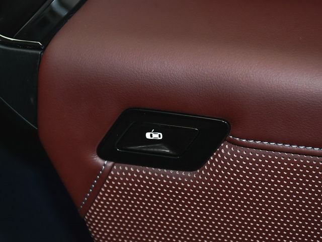 2024 BMW i7 xDrive60 - 22867319 - 26