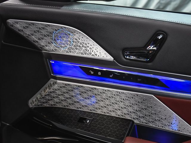 2024 BMW i7 xDrive60 - 22867319 - 30