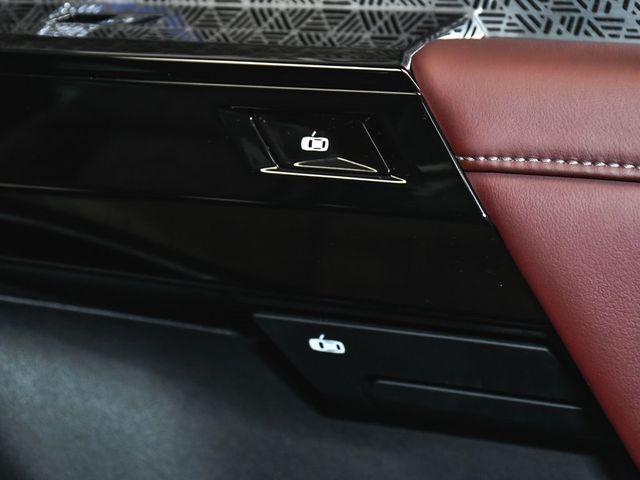 2024 BMW i7 xDrive60 - 22867319 - 33