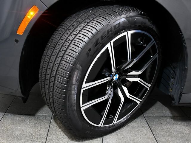 2024 BMW i7 xDrive60 - 22867319 - 6