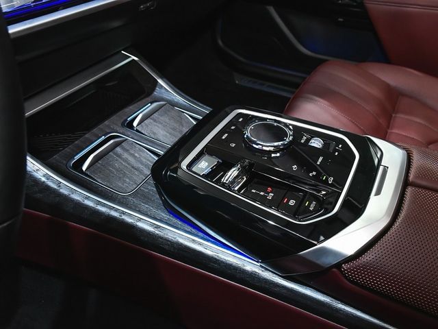 2024 BMW i7 xDrive60 - 22867319 - 71