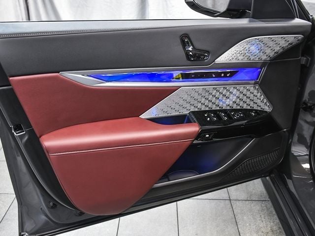 2024 BMW i7 xDrive60 - 22867319 - 8