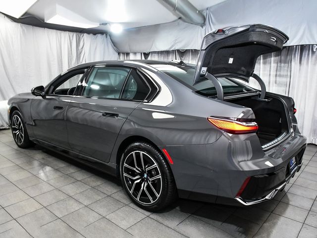 2024 BMW i7 xDrive60 - 22867319 - 94