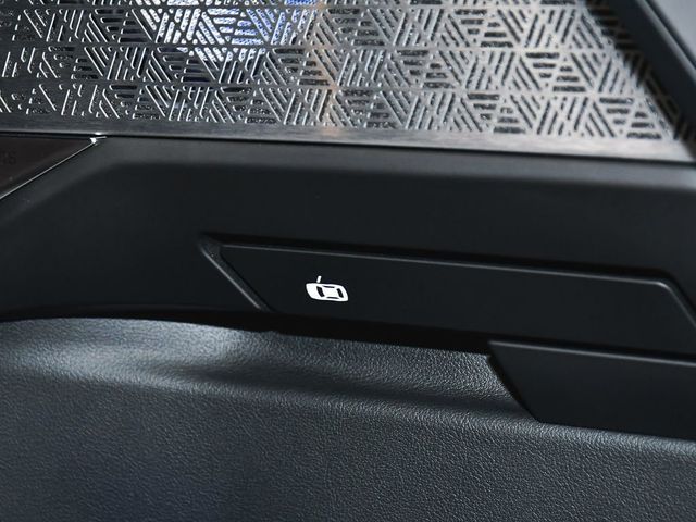 2024 BMW i7 xDrive60 - 22989720 - 19