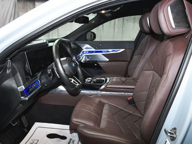 2024 BMW i7 xDrive60 - 22989720 - 55