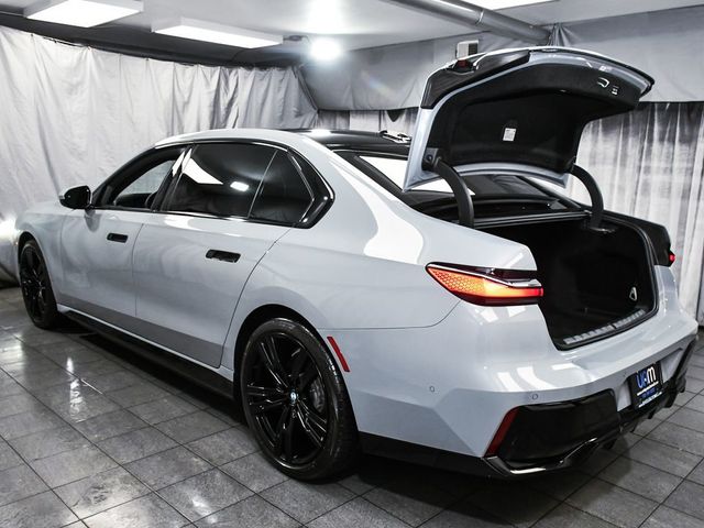 2024 BMW i7 xDrive60 - 22989720 - 69