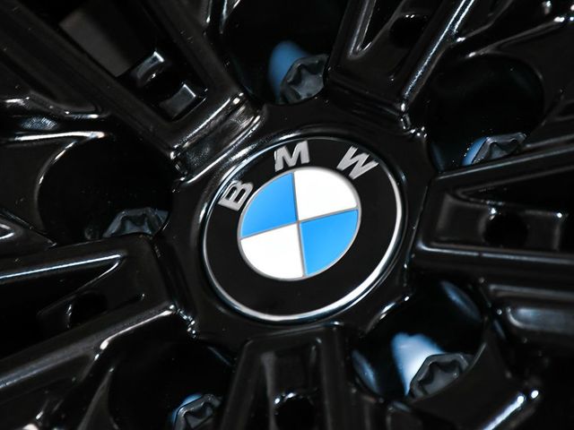 2024 BMW i7 xDrive60 - 22989720 - 90
