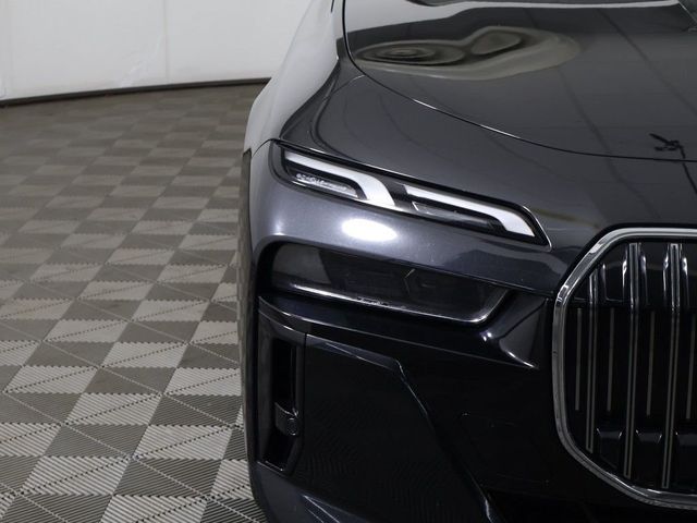 2024 BMW i7 xDrive60 - 23078185 - 16