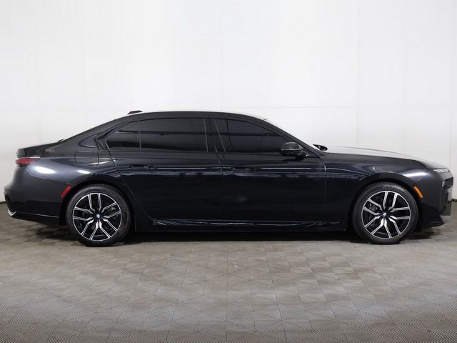 2024 BMW i7 xDrive60 - 23078185 - 21