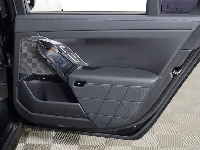 2024 BMW i7 xDrive60 - 23078185 - 30