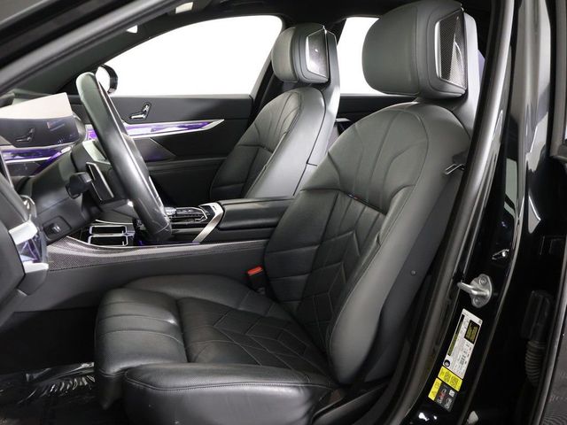 2024 BMW i7 xDrive60 - 23078185 - 35