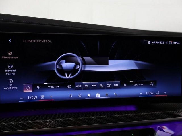 2024 BMW i7 xDrive60 - 23078185 - 52