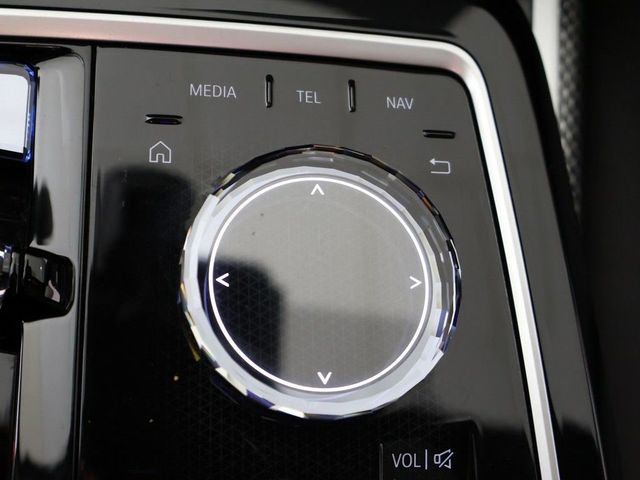 2024 BMW i7 xDrive60 - 23078185 - 65