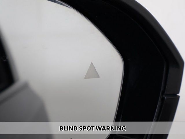 2024 BMW i7 xDrive60 - 23078185 - 7