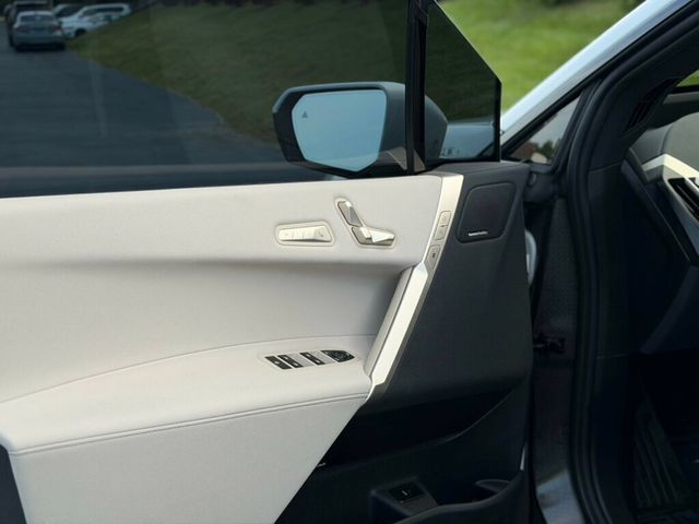 2024 BMW iX  - 23028371 - 10